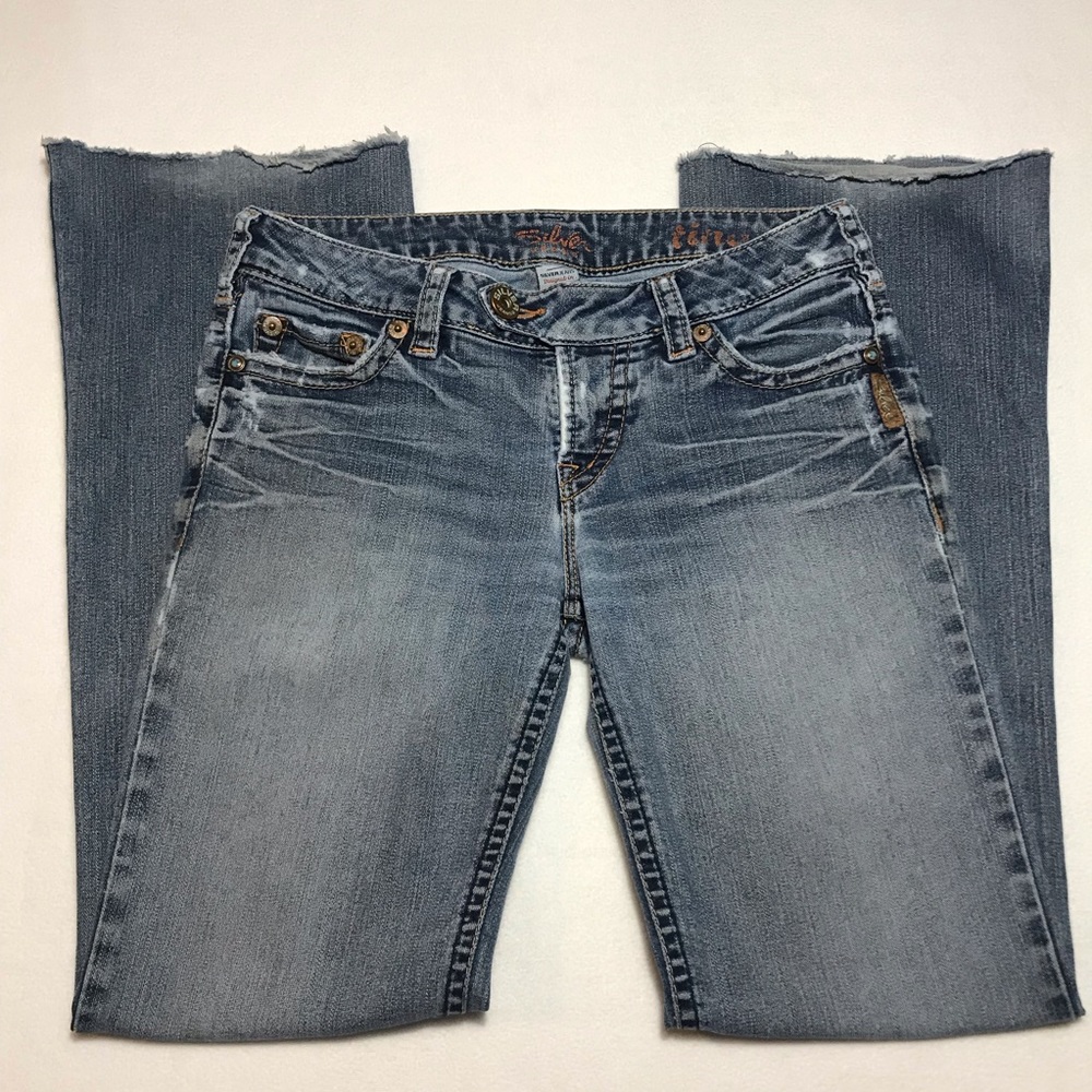 SILVER - Tina Mid Rise Raw Hem Jeans - Size 27